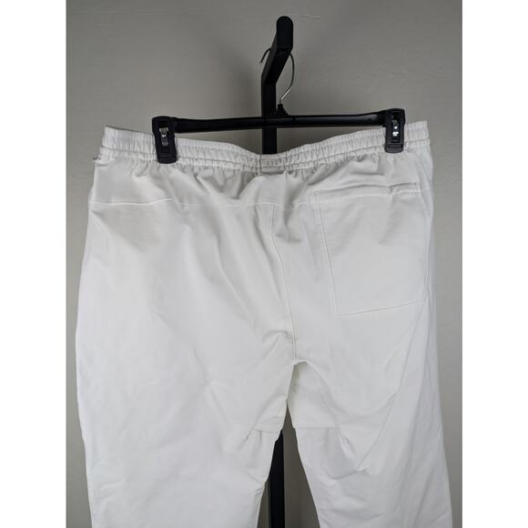 Men’s Lululemon white Utilitech Elastic Waist Pull On Pant style LM5AJGS - Picture 13 of 13
